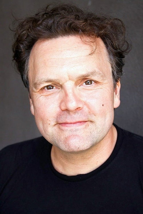Photo of Che Walker, Acting