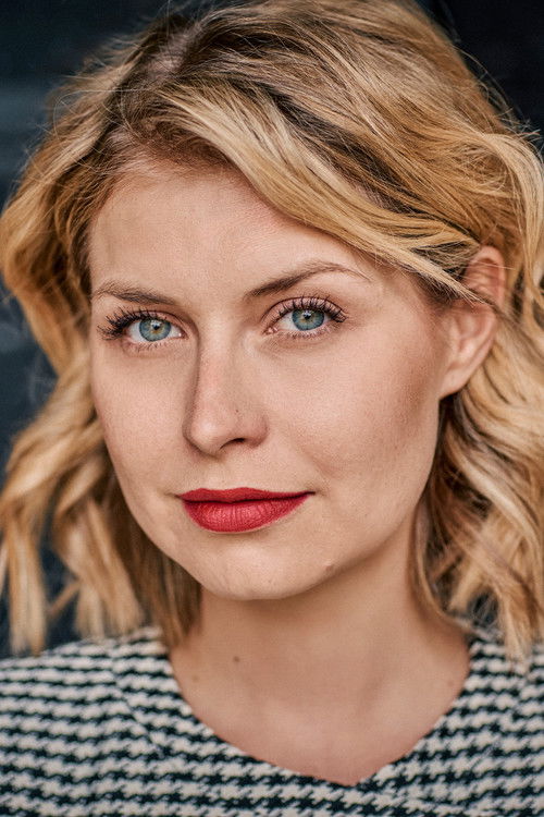 Sarah Thonig profile