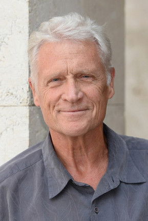 Robert Atzorn profile