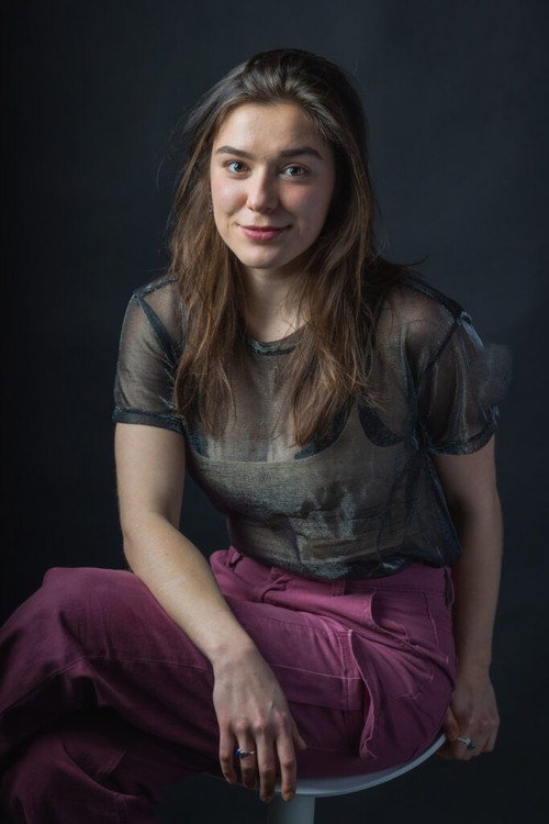 Photo of Emi Pigler, Acting