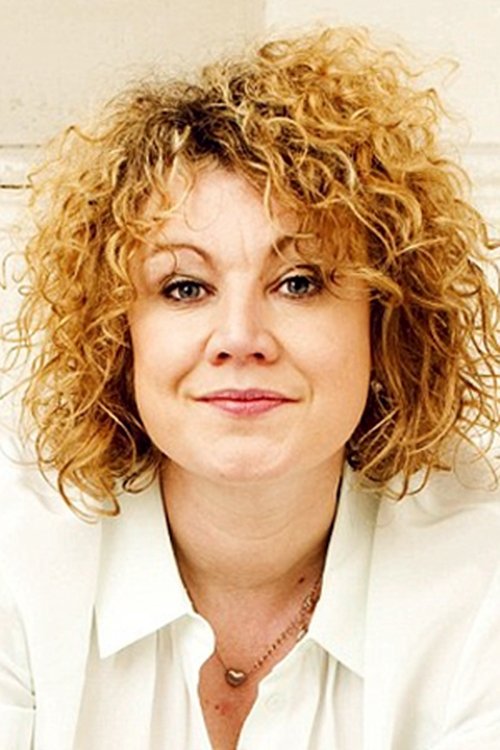 Emily Lloyd profile