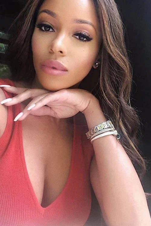 Photo of Sheneka Adams, Acting