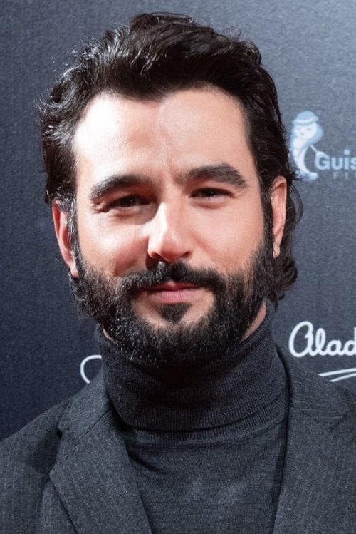 Antonio Velázquez profile