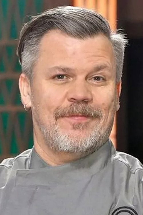 Alfonso Cadena profile