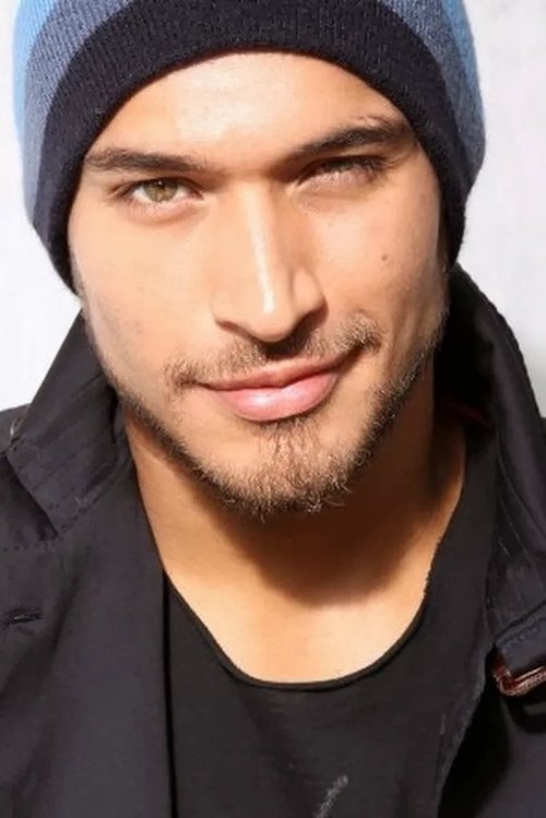 Édgar Vittorino profile