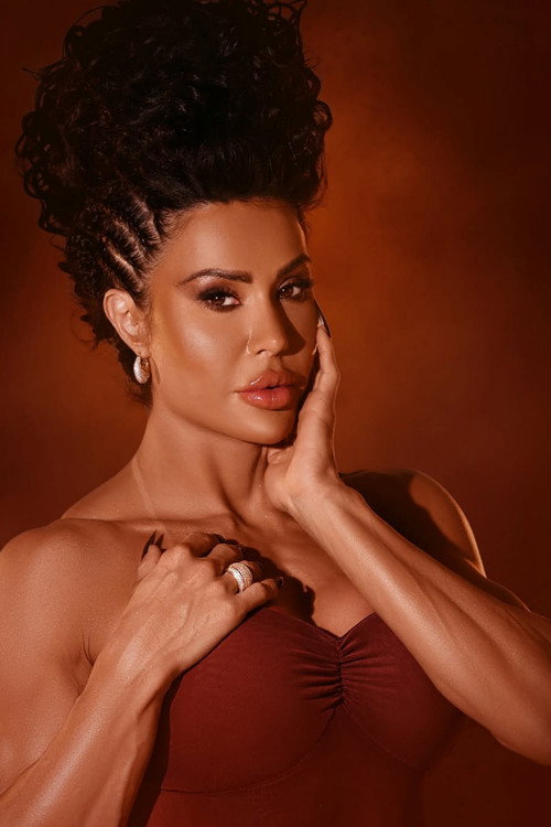 Gracyanne Barbosa profile