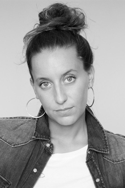 Photo of Anaïs Volpé, Writing