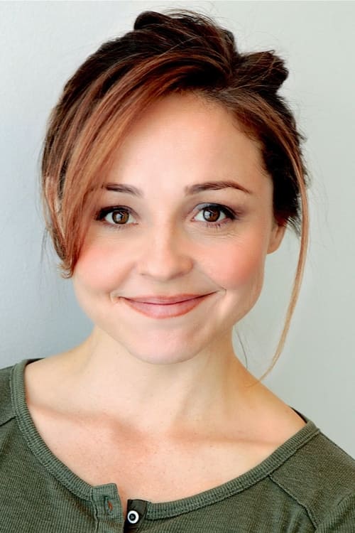 Ellie Araiza profile