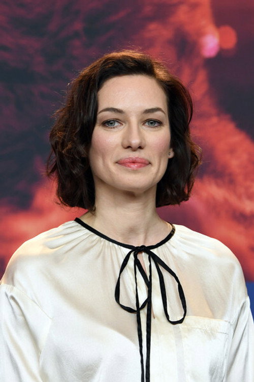 Photo of Anna Marie Cseh, Acting