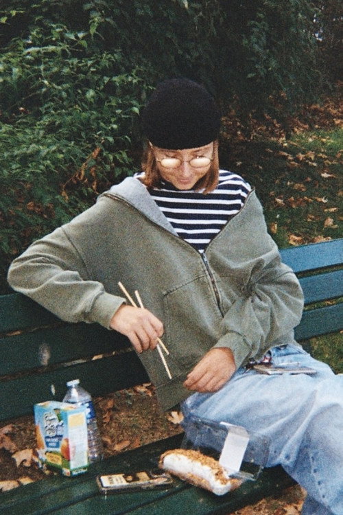 Photo of Laura Normant, Acting