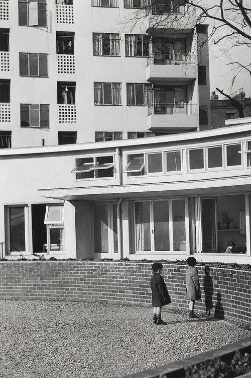 Movie poster for 12 Views of Kensal House (1984)
