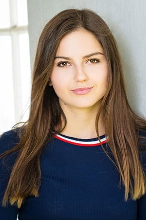 Photo of Izzy Eggerling, Acting
