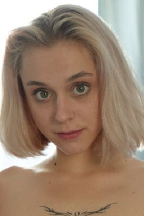 Photo of Molly Cute, Acting
