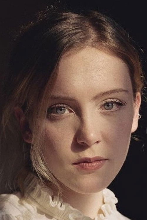 Laura Bakker profile