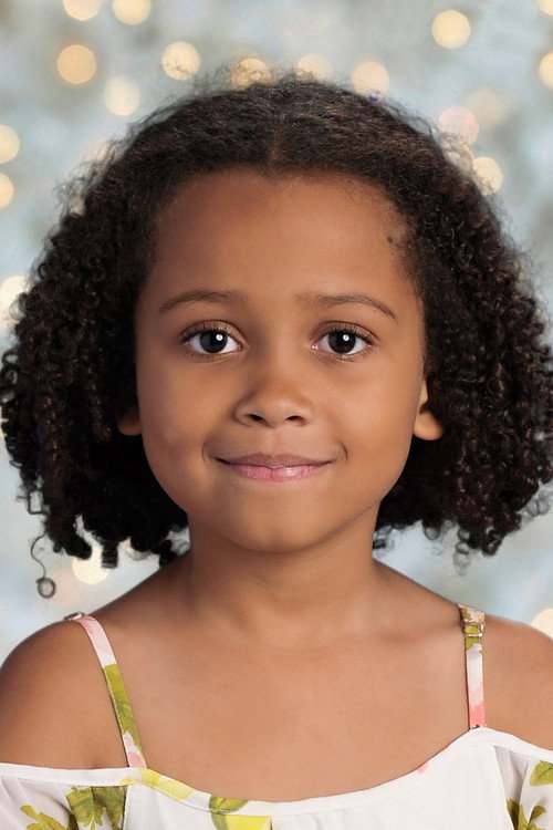 Photo of Scarlett Smith, Acting