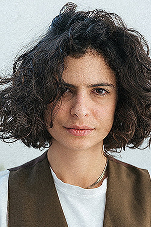 Photo of Julia Anquier, Writing