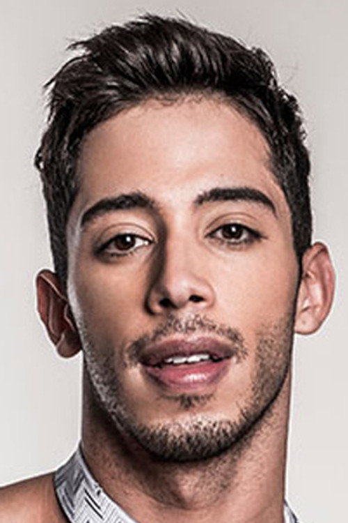 Photo of Drae Axtell, Acting