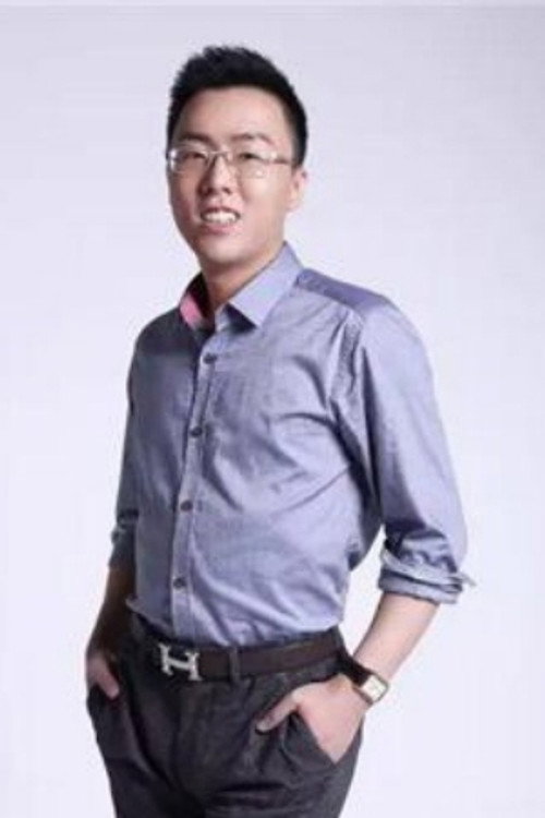 Photo of Zhibin Gu, Writing