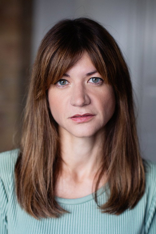 Photo of Julia Rosa Peer, Acting