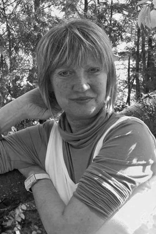 Photo of Mari Simon, Acting