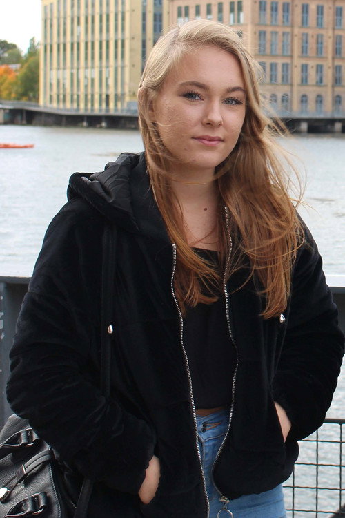 Photo of Cornelia Andersson, Acting