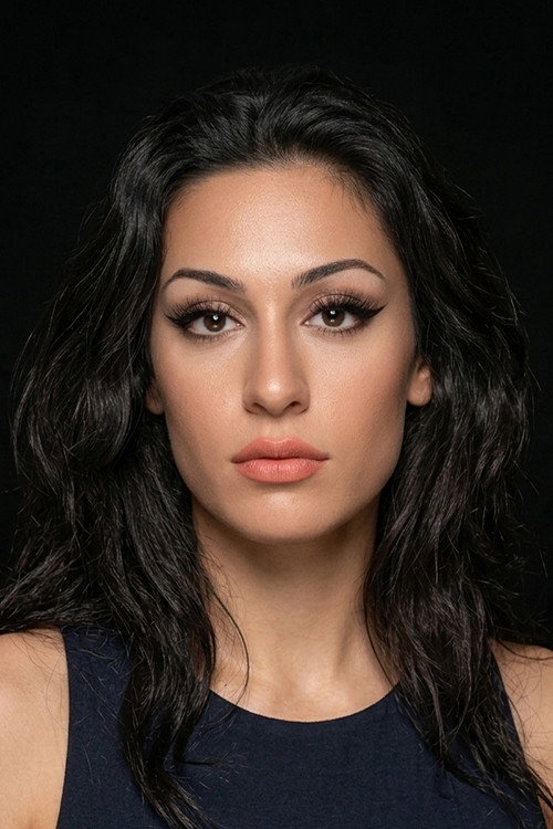 Photo of Anuşka, Acting