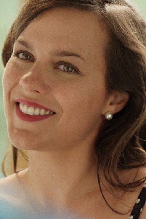 Photo of Sharlit Deyzac, Acting