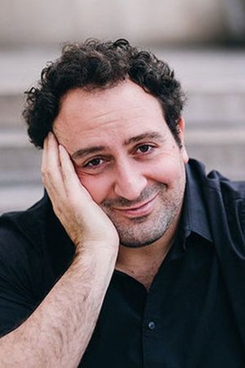 Photo of Ary Gabison, Acting