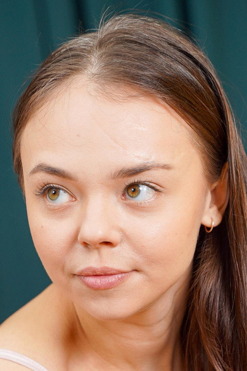Photo of Mia Grandy, Acting