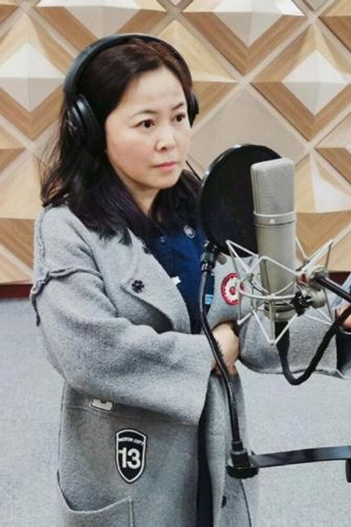 Photo of Lina Jia, Acting