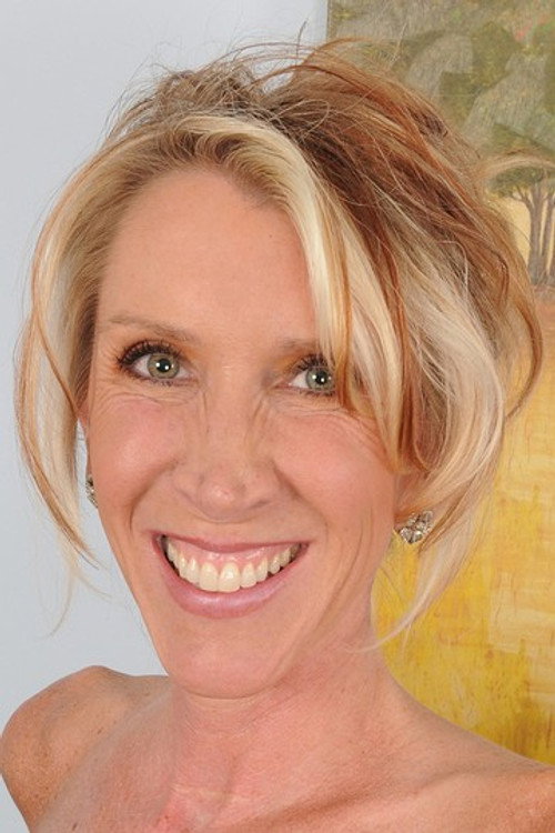 Photo of Brynn Hunter, Acting