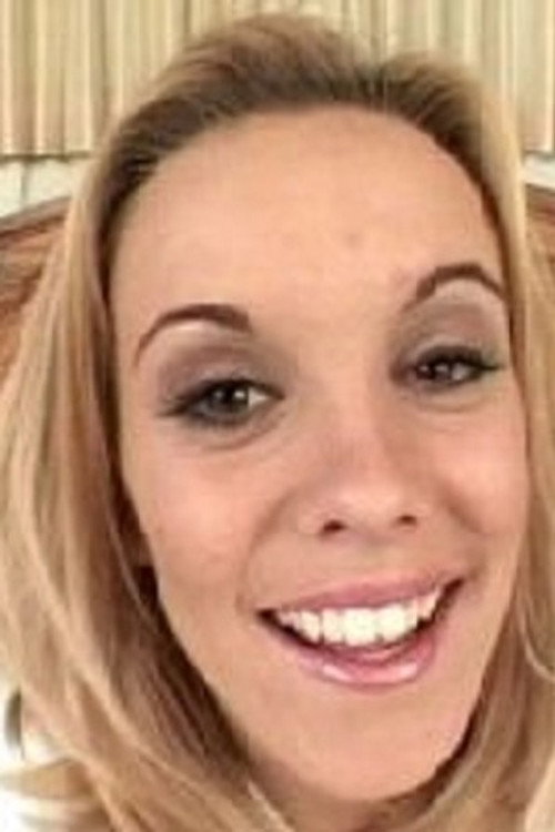 Photo of Roxy Foxxy, Acting