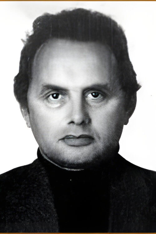 Photo of Yevgeni Mesyatsev, Writing