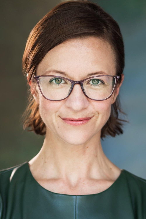 Photo of Joanna Walchuk, Acting