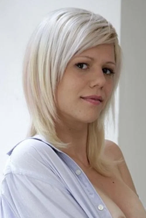 Photo of Denni, Acting