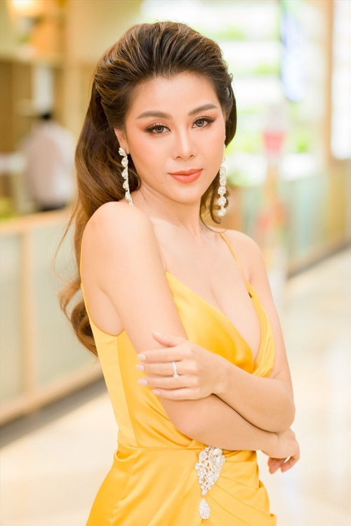 Nam Thư profile