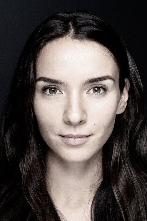 Photo of Emilia Wellbrock, Acting