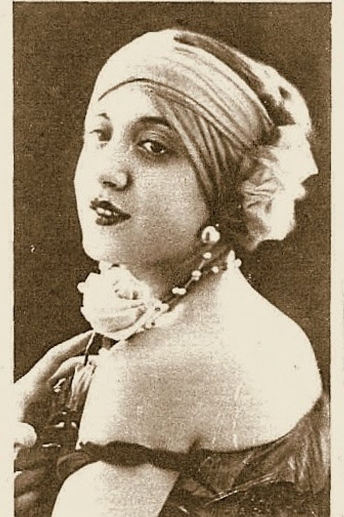 Photo of Ana Lasalle, Acting