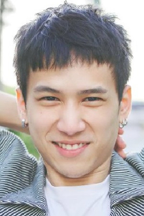 Atom Noraworn Phueakamphai profile