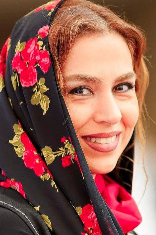 Tina Pakravan profile