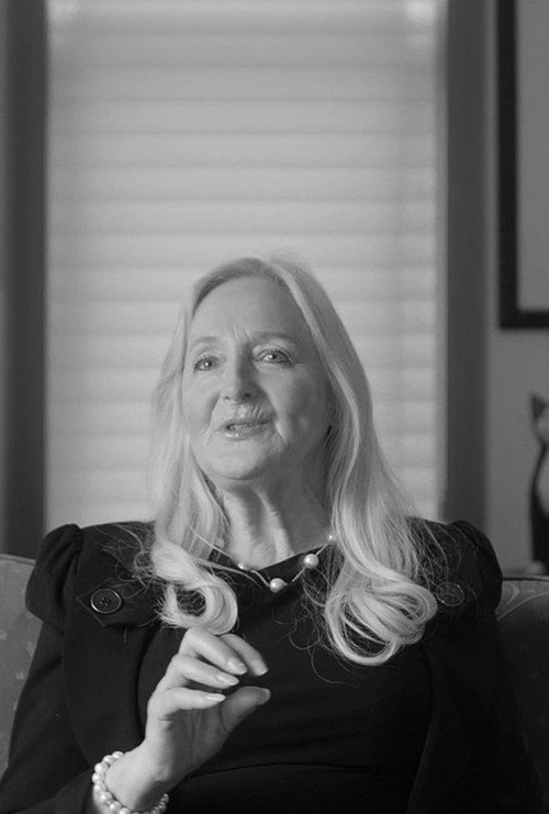 Movie poster for Lynda Hamilton: The Art of Listening (2019)