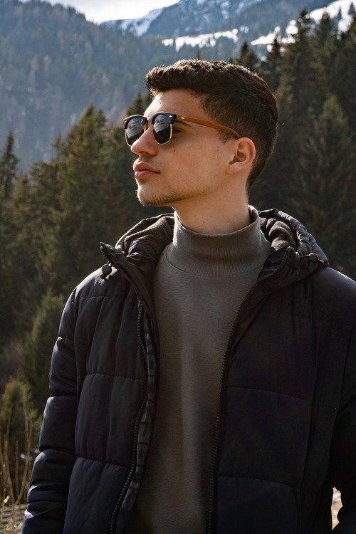 Vicotr Bogdan profile