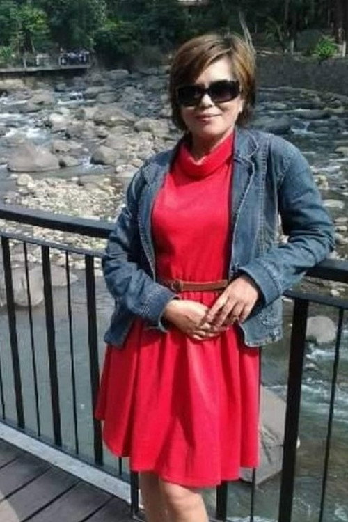 Photo of Elisabeth Endang, Acting