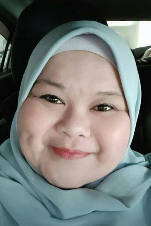 Photo of Syanie Hisyam, Acting