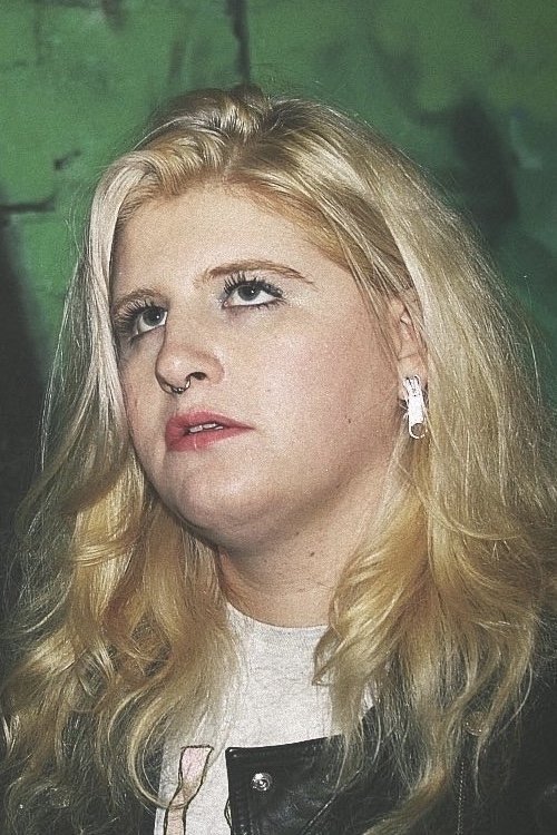 Louise Weard profile