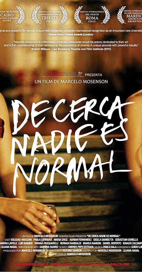 Movie poster for De cerca nadie es normal (2009)