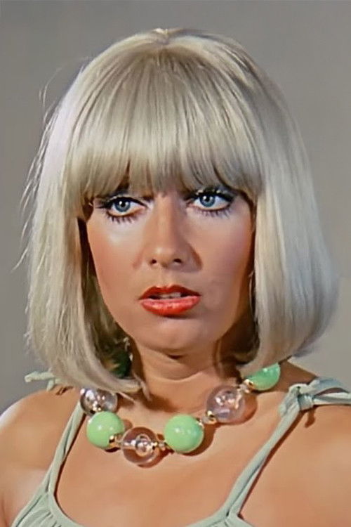 Elif Pektaş profile