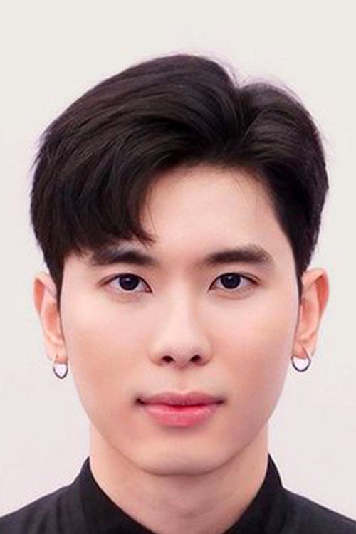 Pooh Poohrin Pattanawiriyawanich profile