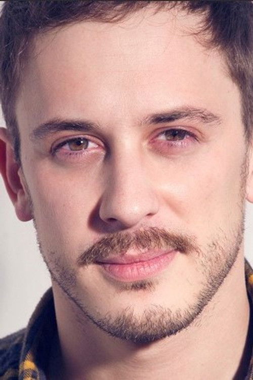 Elio González profile