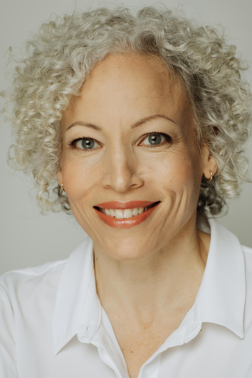 Shawna Clarke profile